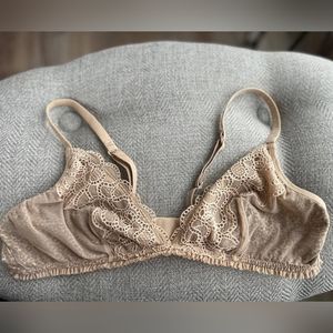 DKNY Dainty Lacey Nude Bra